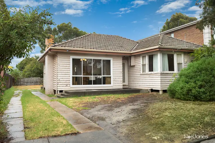 18 Patricia Road, Blackburn VIC 3130