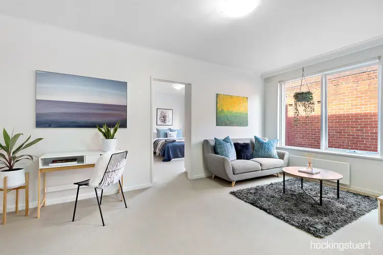 2/44 Waterloo Crescent, St Kilda VIC 3182