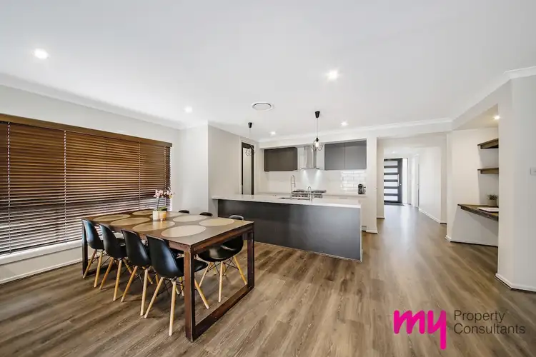 13 Gracie Road, Elderslie NSW 2570