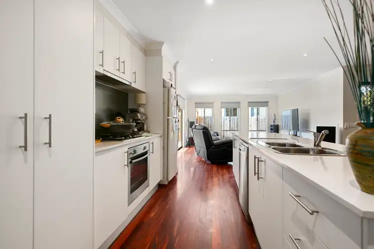 Second view of Homely unit listing, 2/9 Andrew Street, Mooroolbark VIC 3138