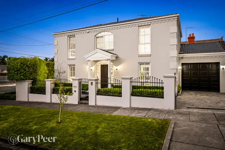 2A Flowers Street, Caulfield South VIC 3162
