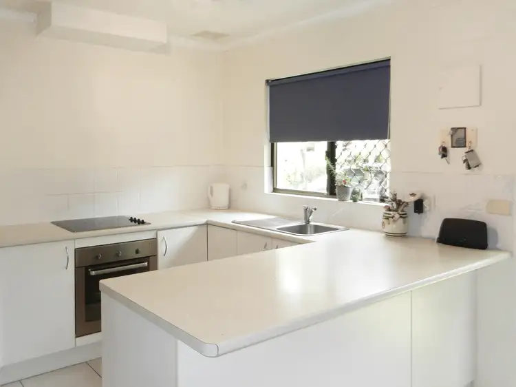 Fourth view of Homely unit listing, 18/27 Munna Crescent, Noosaville QLD 4566
