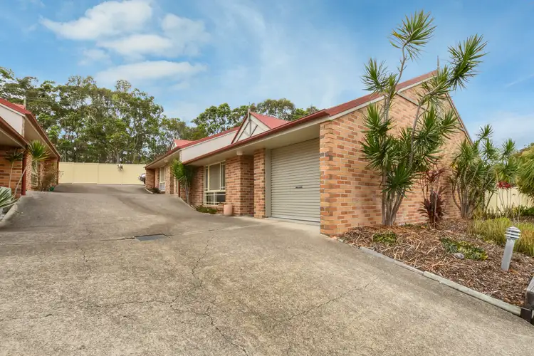 2/38 Milbong Street, Battery Hill QLD 4551
