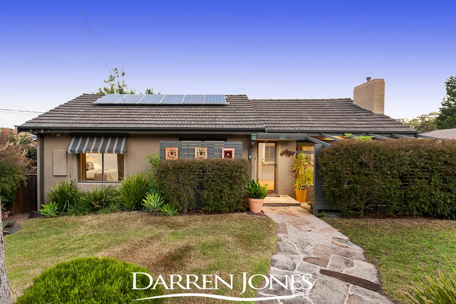 Main view of Homely townhouse listing, 1/16 Meadow Crescent, Montmorency VIC 3094