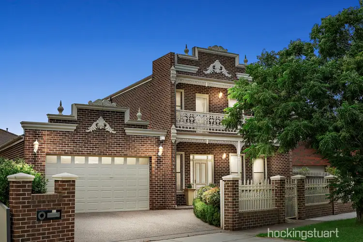 16 Deakin Street, Maidstone VIC 3012
