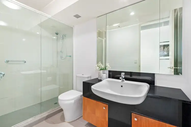 Fifth view of Homely apartment listing, 1302/582 St Kilda Road, Melbourne VIC 3004