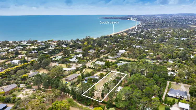 24 Leggatt Crescent, Mount Martha VIC 3934