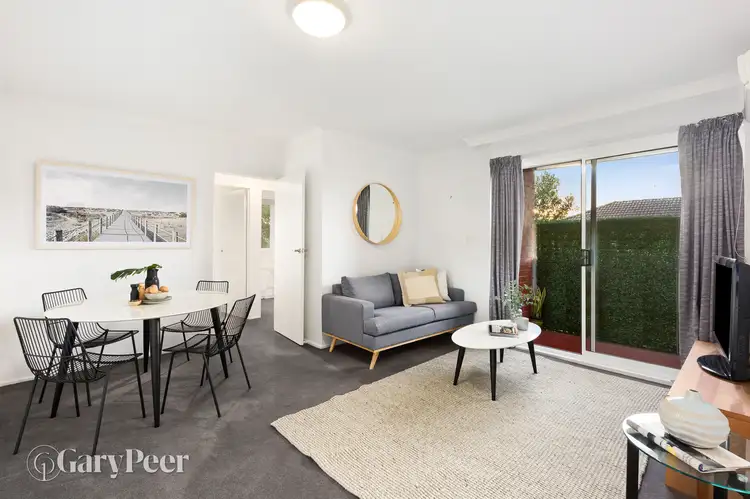 3/32 Walsh Street, Ormond VIC 3204