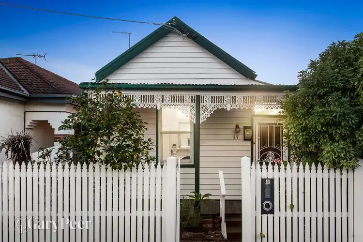 37 Rosamond Street, St Kilda East VIC 3183