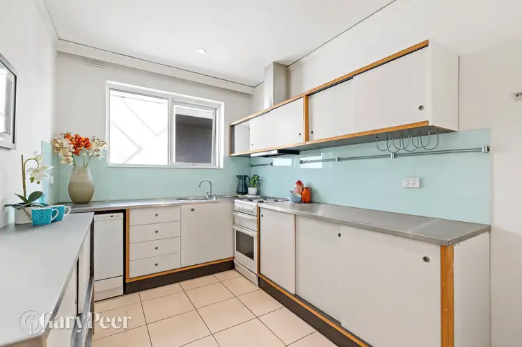 Second view of Homely apartment listing, 8/124 Brighton Road, Ripponlea VIC 3185