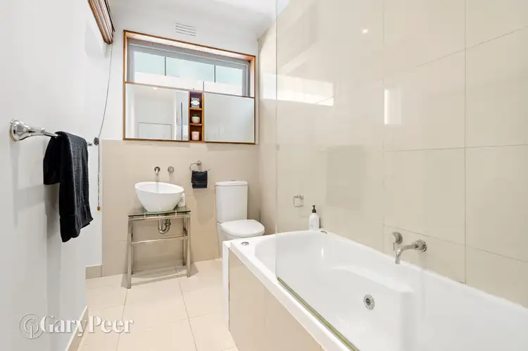 Fourth view of Homely apartment listing, 8/124 Brighton Road, Ripponlea VIC 3185