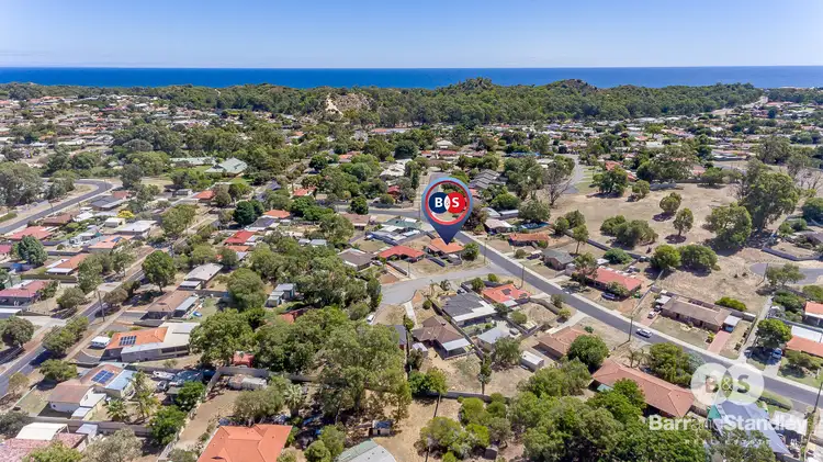 Second view of Homely house listing, 2 Clewlow Court, Withers WA 6230