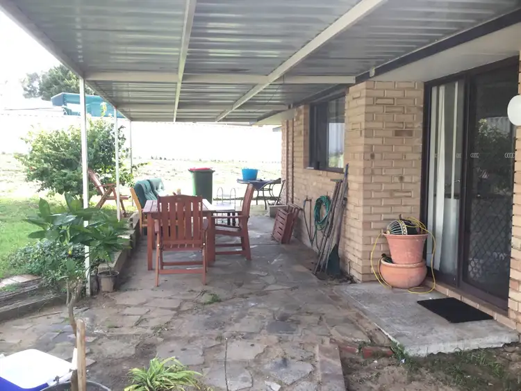 Seventh view of Homely house listing, 2 Clewlow Court, Withers WA 6230