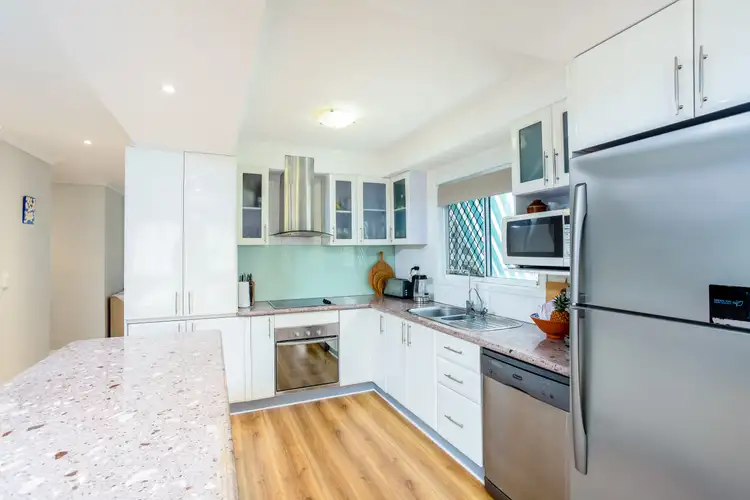 Fourth view of Homely house listing, 10 Bethongabel Court, Southside QLD 4570