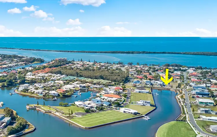 11 Marina View Drive, Pelican Waters QLD 4551