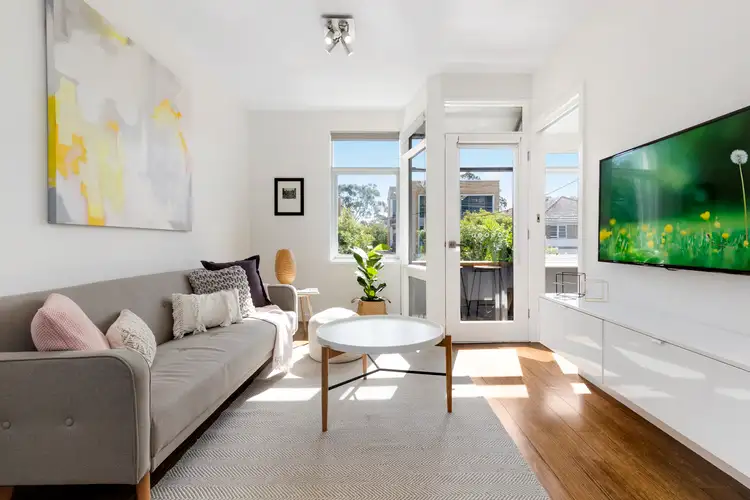 Main view of Homely apartment listing, 3/32 Westbury Street, St Kilda East VIC 3183