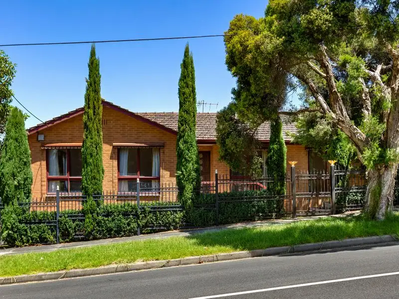 Main view of Homely house listing, 1 Larkspur Avenue, Doncaster VIC 3108