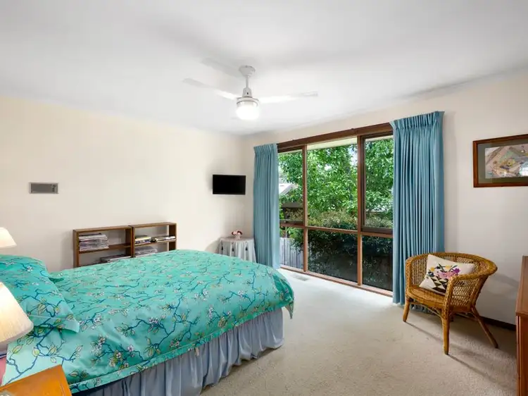 Sixth view of Homely house listing, 8 Santa Rosa Boulevard, Doncaster East VIC 3109