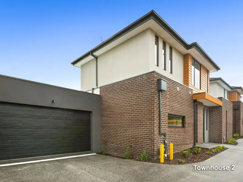 Main view of Homely townhouse listing, 2/70 Mahoneys Road, Forest Hill VIC 3131