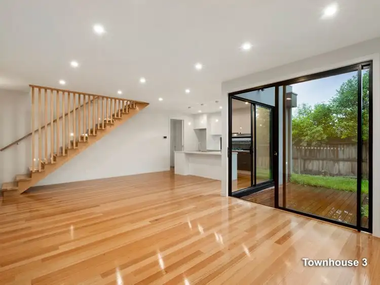 Sixth view of Homely townhouse listing, 2/70 Mahoneys Road, Forest Hill VIC 3131