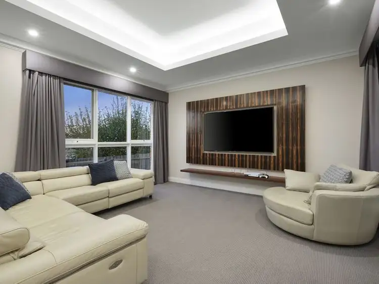 Fifth view of Homely house listing, 4 Glenmanor Close, Templestowe VIC 3106