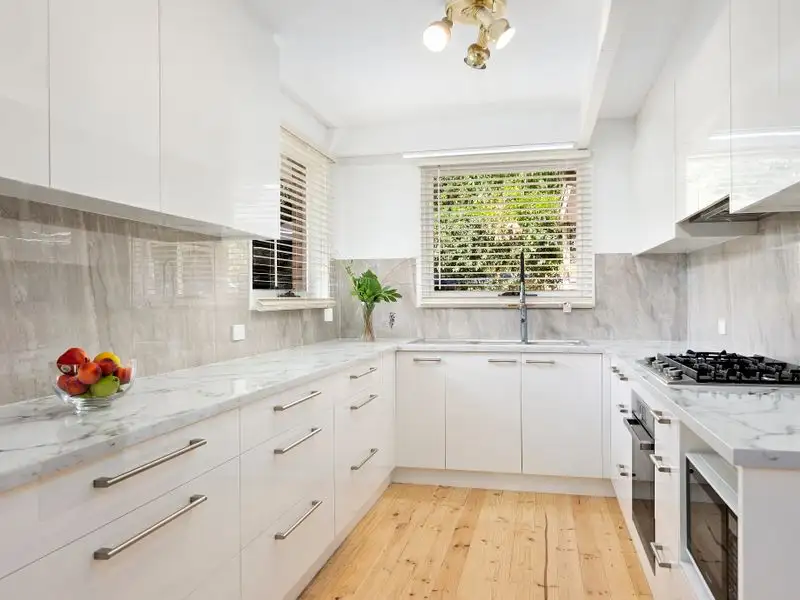 Main view of Homely house listing, 2 Stradmore Avenue, Templestowe VIC 3106