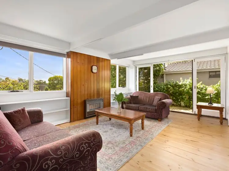 Second view of Homely house listing, 2 Stradmore Avenue, Templestowe VIC 3106