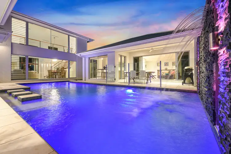 18 Seahorse Drive, Twin Waters QLD 4564