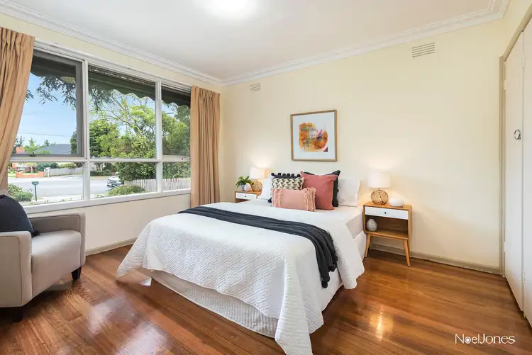 Sixth view of Homely house listing, 10 Course Close, Forest Hill VIC 3131