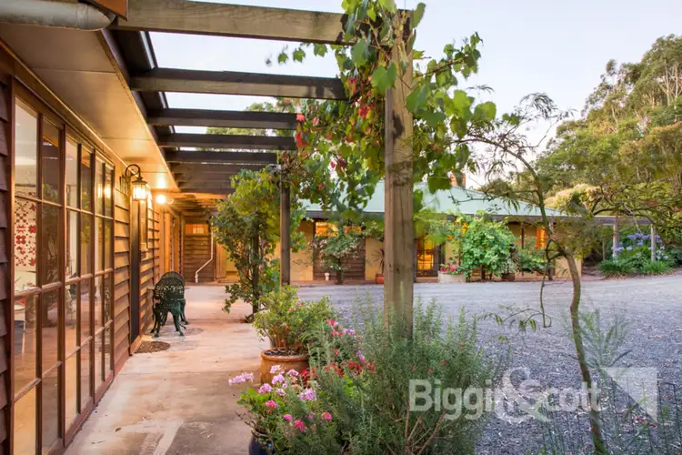 157 Blackberry Lane, Buninyong VIC 3357