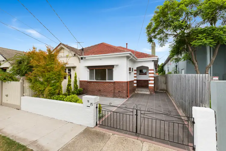 15 Larch Street, Caulfield South VIC 3162