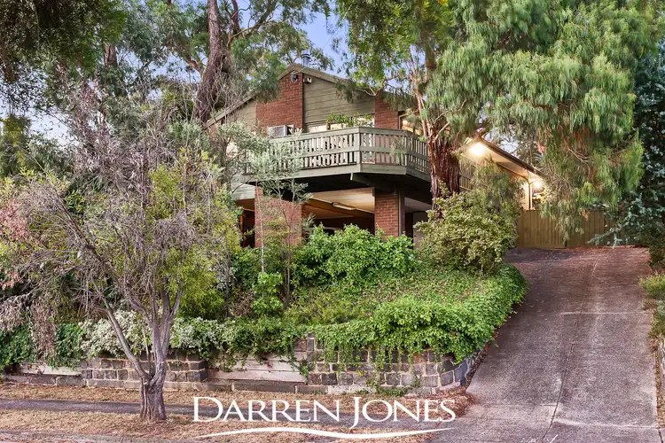 17 Wanbanna Avenue, Greensborough VIC 3088