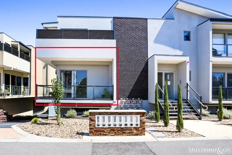 Main view of Homely house listing, 2/26 Diamond Boulevard, Greensborough VIC 3088