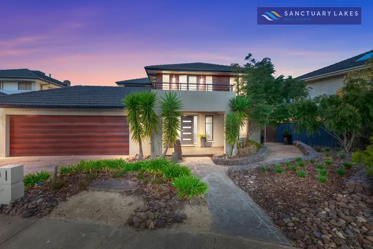 4 Freshwater Point, Sanctuary Lakes VIC 3030