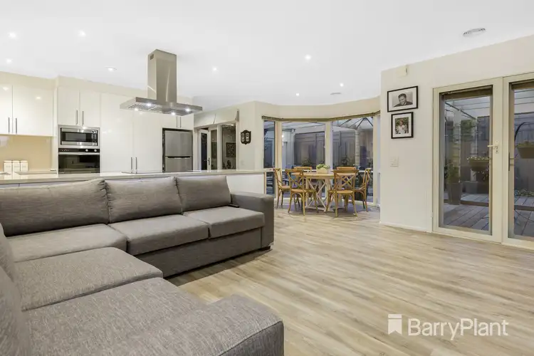 Fifth view of Homely house listing, 8 Parkhurst Street, Mornington VIC 3931