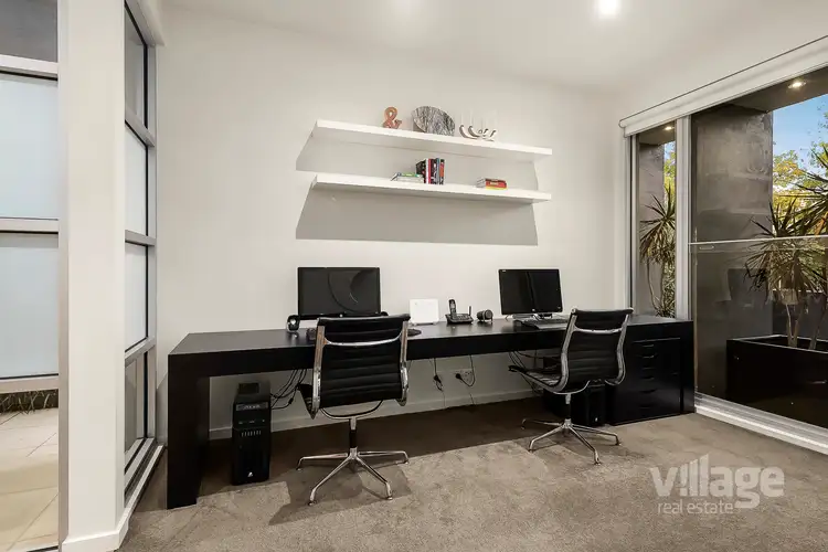 Sixth view of Homely house listing, 8 Oberon Way, Newport VIC 3015