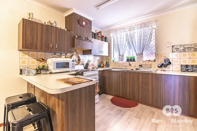 1B Coverley Drive, Collie WA 6225