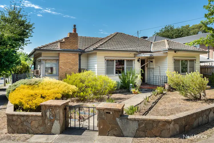 33 Creek Road, Mitcham VIC 3132