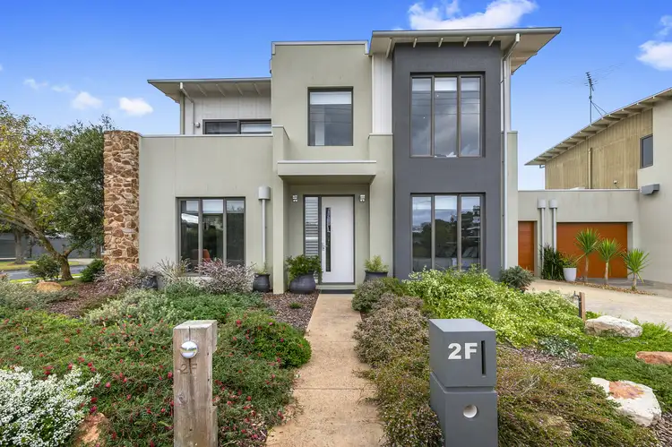2F Darian Road, Torquay VIC 3228