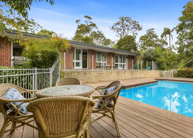 25 Millbank Drive, Mount Eliza VIC 3930