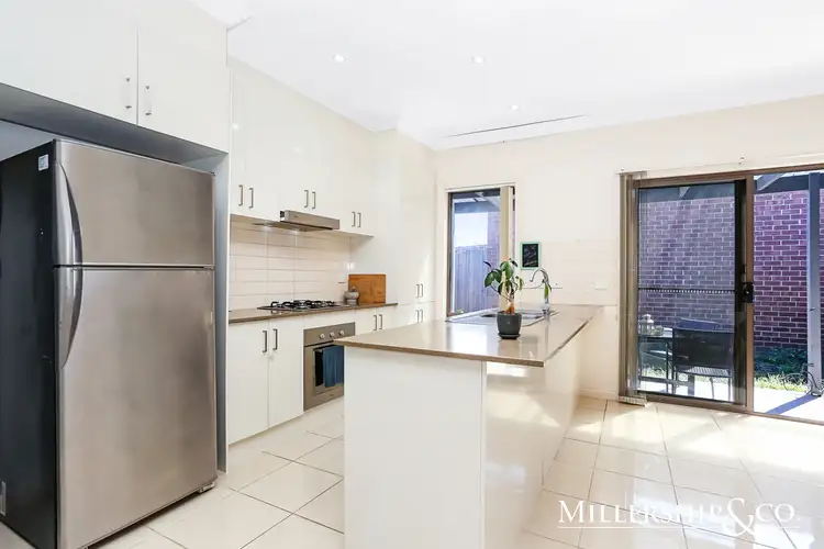 Fourth view of Homely unit listing, 8 Rachael Lane, South Morang VIC 3752