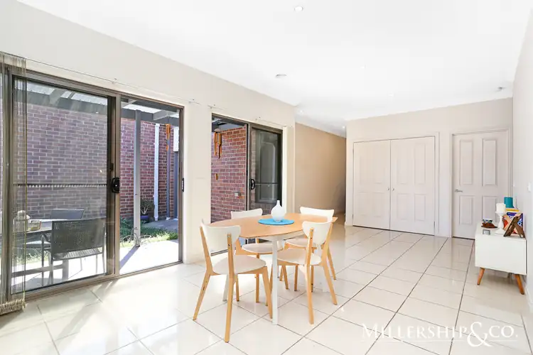 Fifth view of Homely unit listing, 8 Rachael Lane, South Morang VIC 3752