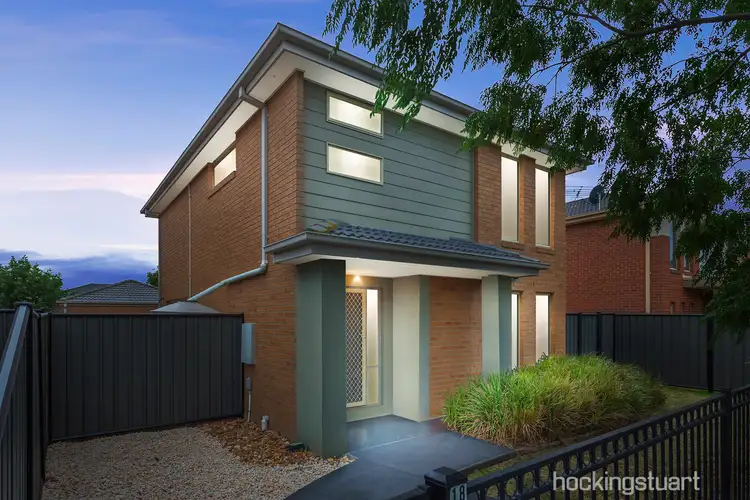 18 Sidney Nolan Walk, Point Cook VIC 3030