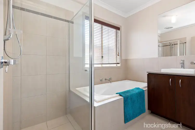 Fifth view of Homely house listing, 17 Arrowhead Street, Manor Lakes VIC 3024