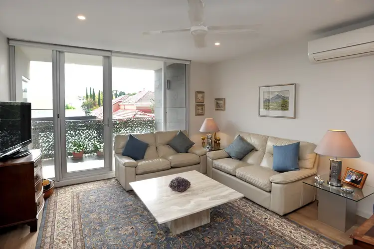 102/2A Campbell Grove, Hawthorn East VIC 3123