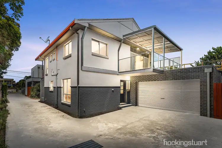2/247 Dromana Parade, Safety Beach VIC 3936