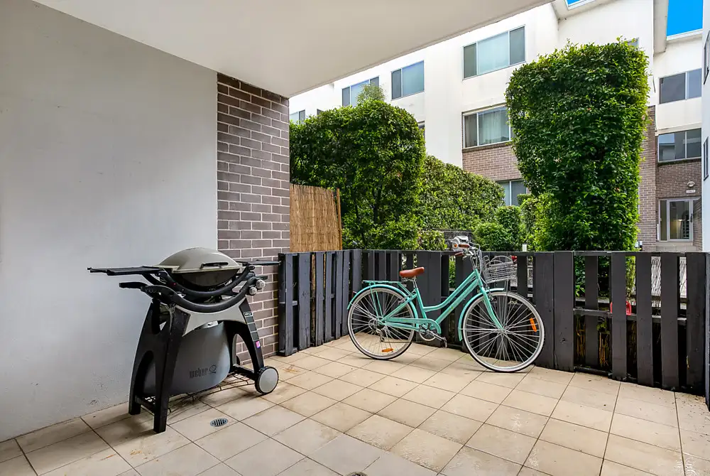 Main view of Homely apartment listing, 1/76 Kenneth Road, Manly Vale NSW 2093