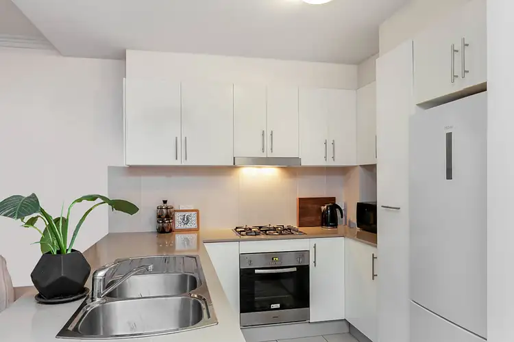 Third view of Homely apartment listing, 1/76 Kenneth Road, Manly Vale NSW 2093