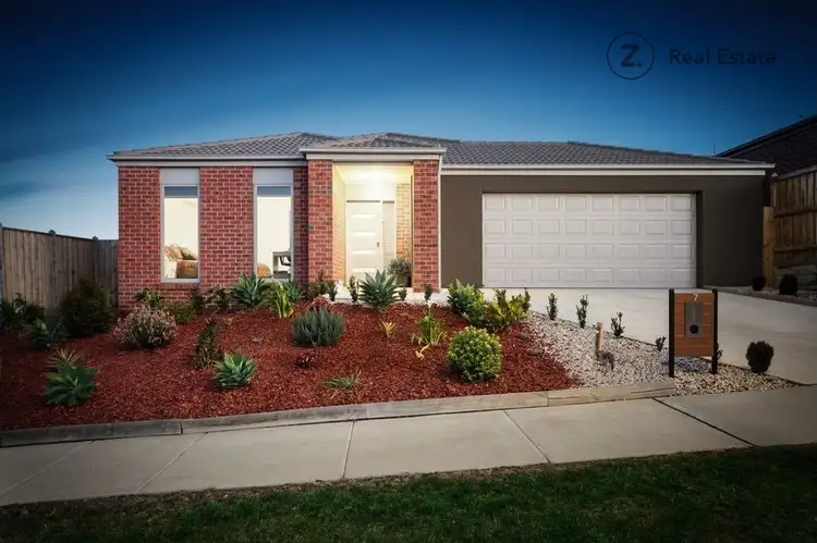 7 Mountford Rise, Pakenham VIC 3810