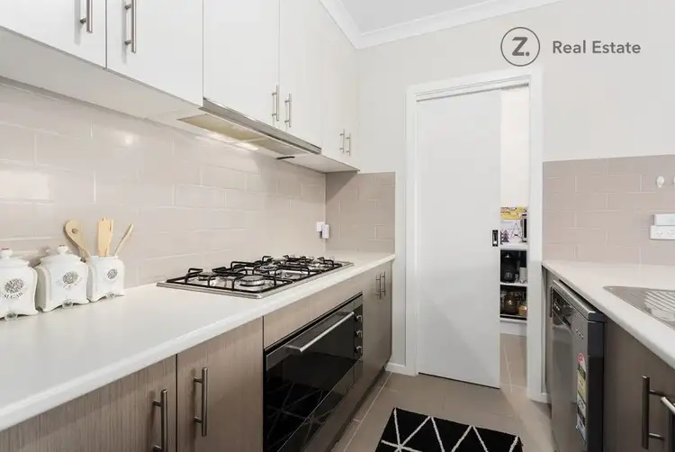Third view of Homely house listing, 7 Mountford Rise, Pakenham VIC 3810